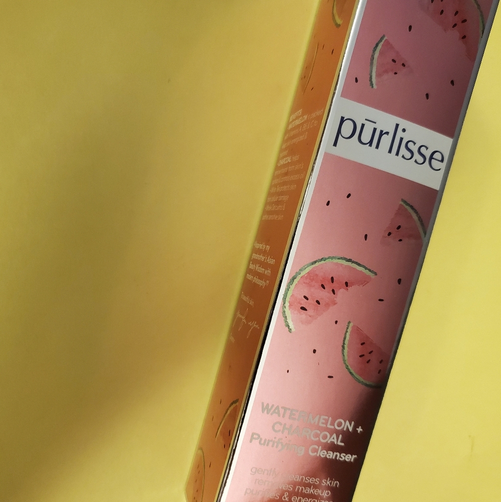 Watermelon + Charcoal purifying cleanser